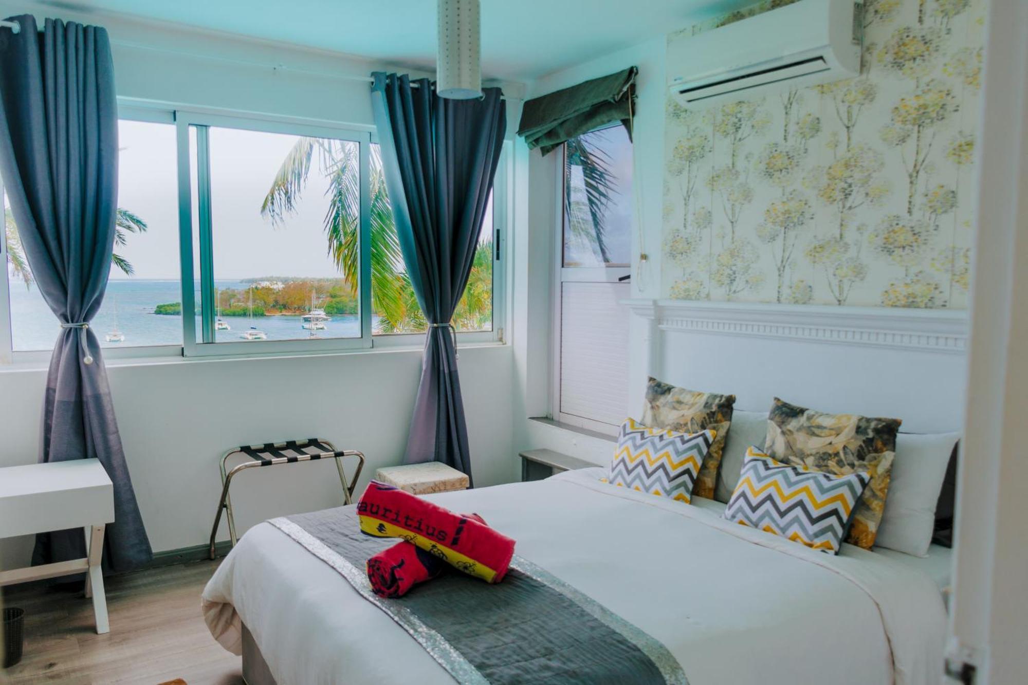 Boutique Villa On The Rocks With Stunning Sea Views, Infinity Pool & Private Sea Trou d'Eau Douce Exterior foto