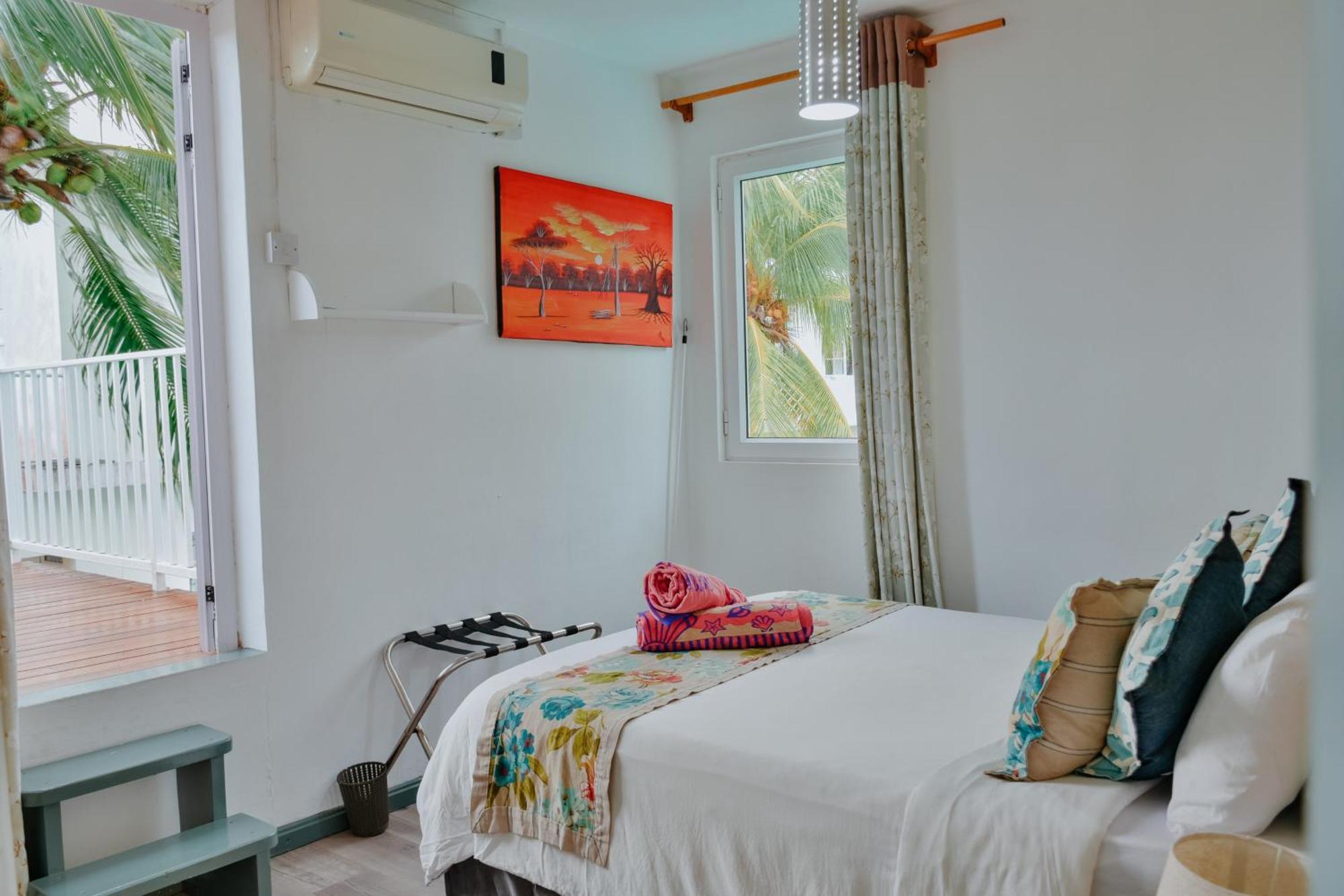 Boutique Villa On The Rocks With Stunning Sea Views, Infinity Pool & Private Sea Trou d'Eau Douce Exterior foto